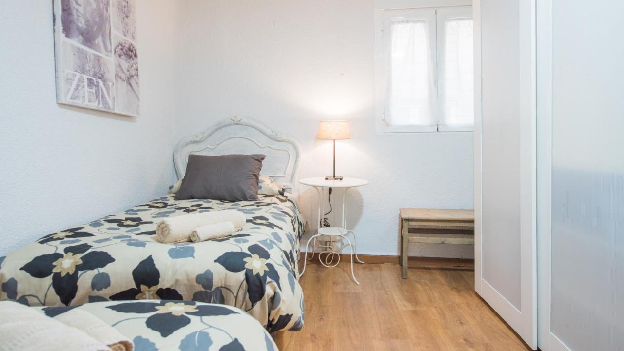 Toledo Feliz Apartments ภายนอก รูปภาพ