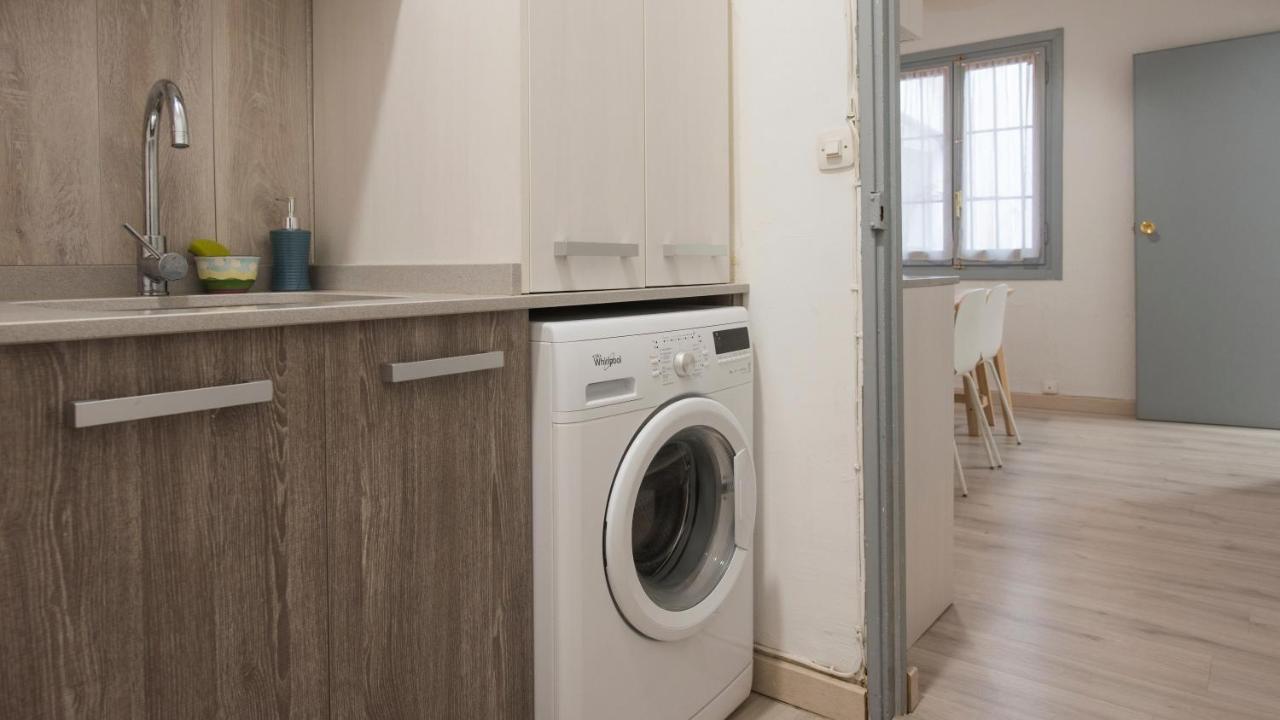 Toledo Feliz Apartments ภายนอก รูปภาพ